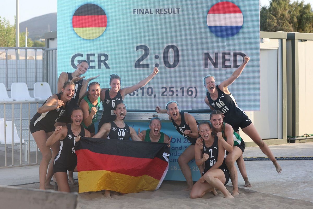 Women’s Semi-finals, Germany – Netherlands 2-0