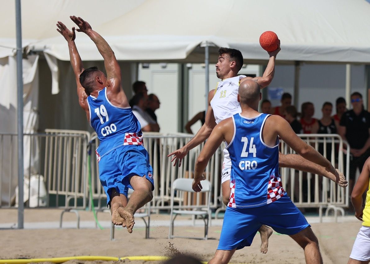 ECUADOR - CROATIA (M)